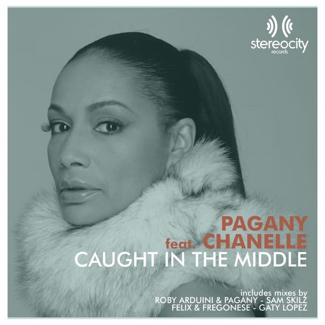 Caught In The Middle - Sam Skilz Mix cover art