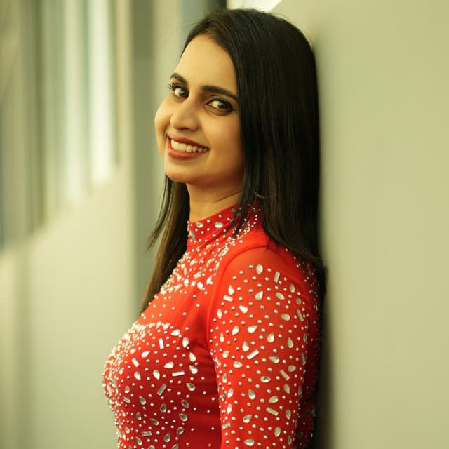 Mridula Warrier