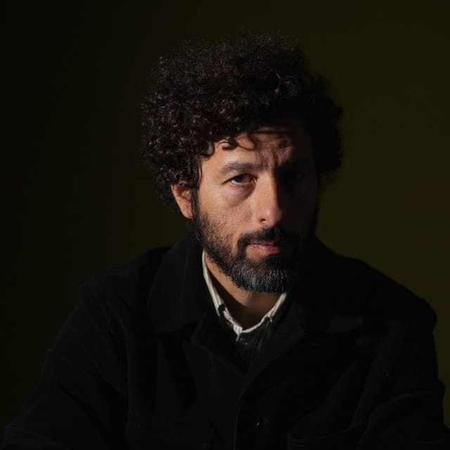 José González