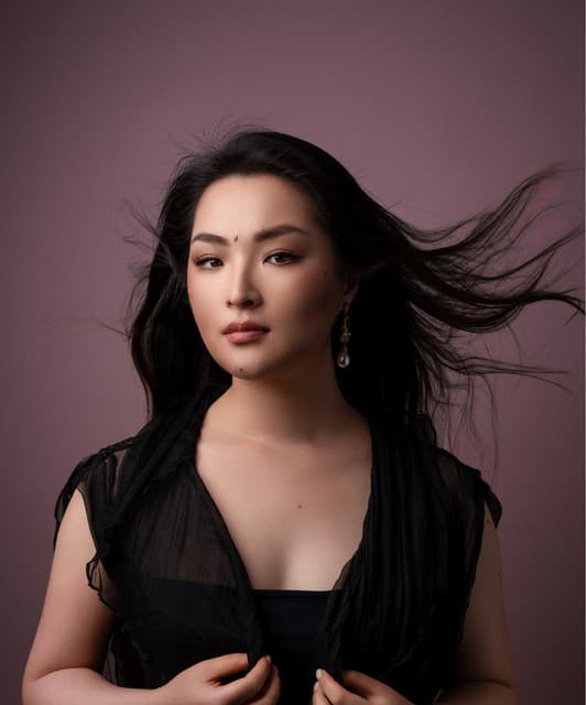 Yajie Zhang