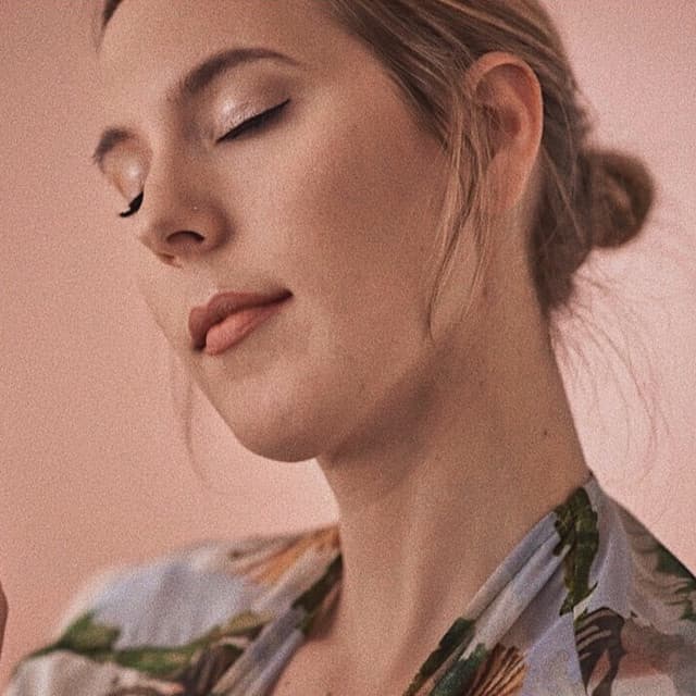 Nicki Wells