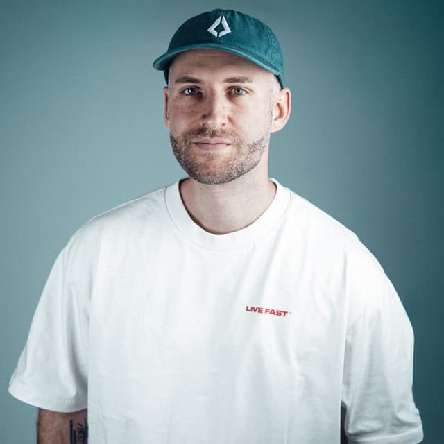 Alex Breitling