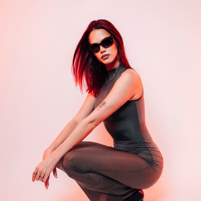 Caro van Ee