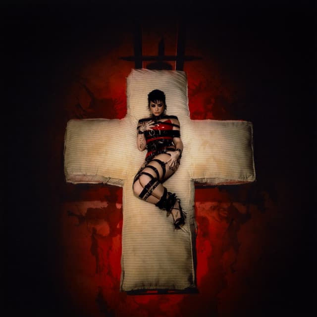 EAT ME (feat. Royal & the Serpent) cover art