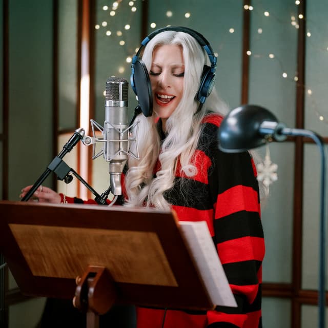 Santa Claus Is Coming To Town cover art