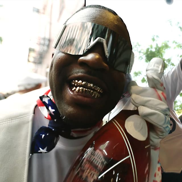 Off White Rozay (feat. Voice of Harlem) cover art