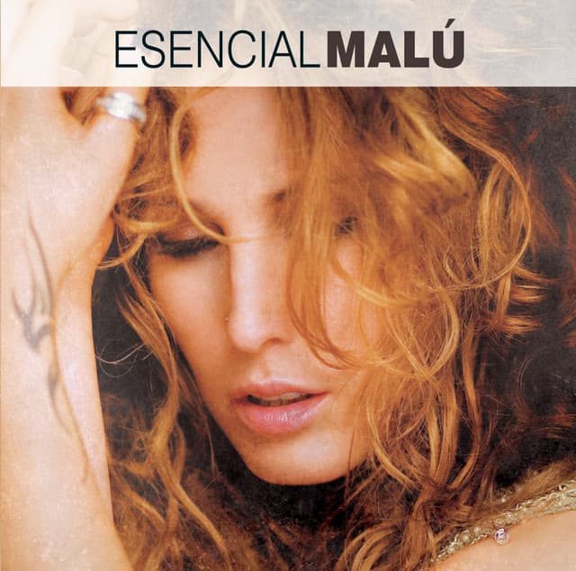 Esencial Malú cover art