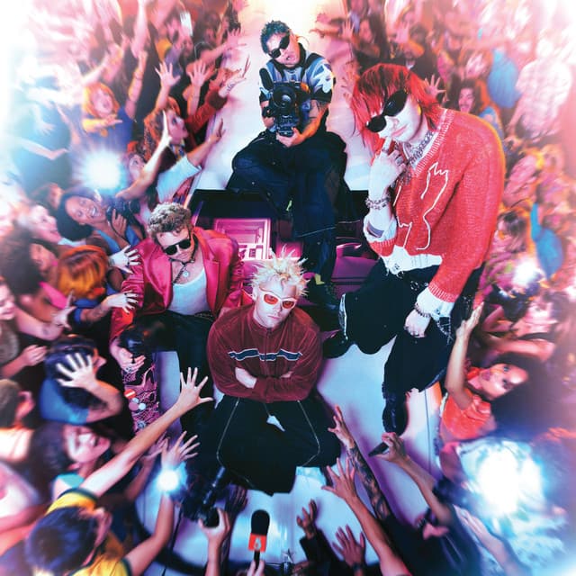 EVERYONE'S A STAR! (Fully Evolved) cover art