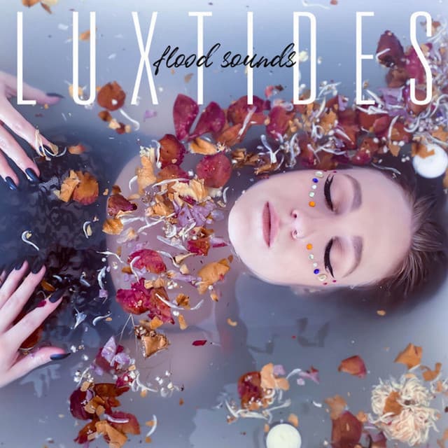 Echo cover art