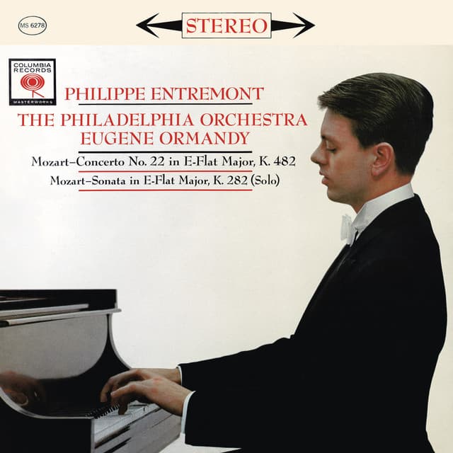 Mozart: Piano Concerto No. 22 & Piano Sonata No. 4 cover art